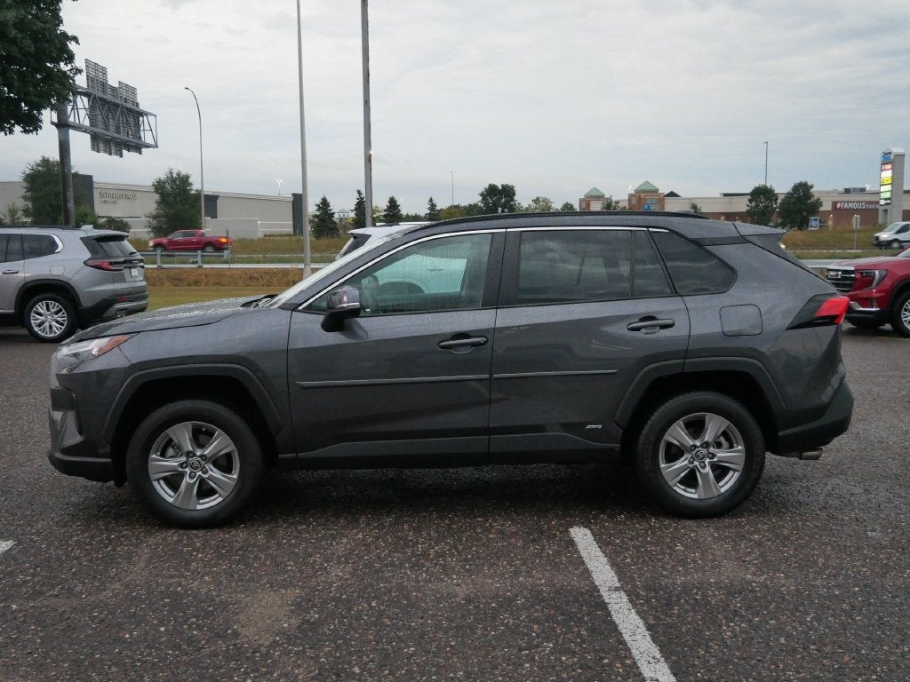 2024 Toyota RAV4 Hybrid LE