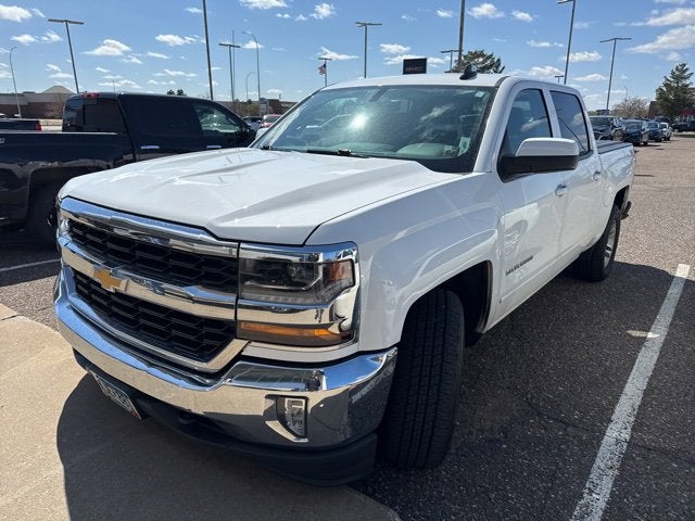 Used 2017 Chevrolet Silverado 1500 LT with VIN 3GCUKREC5HG380544 for sale in Minneapolis, Minnesota