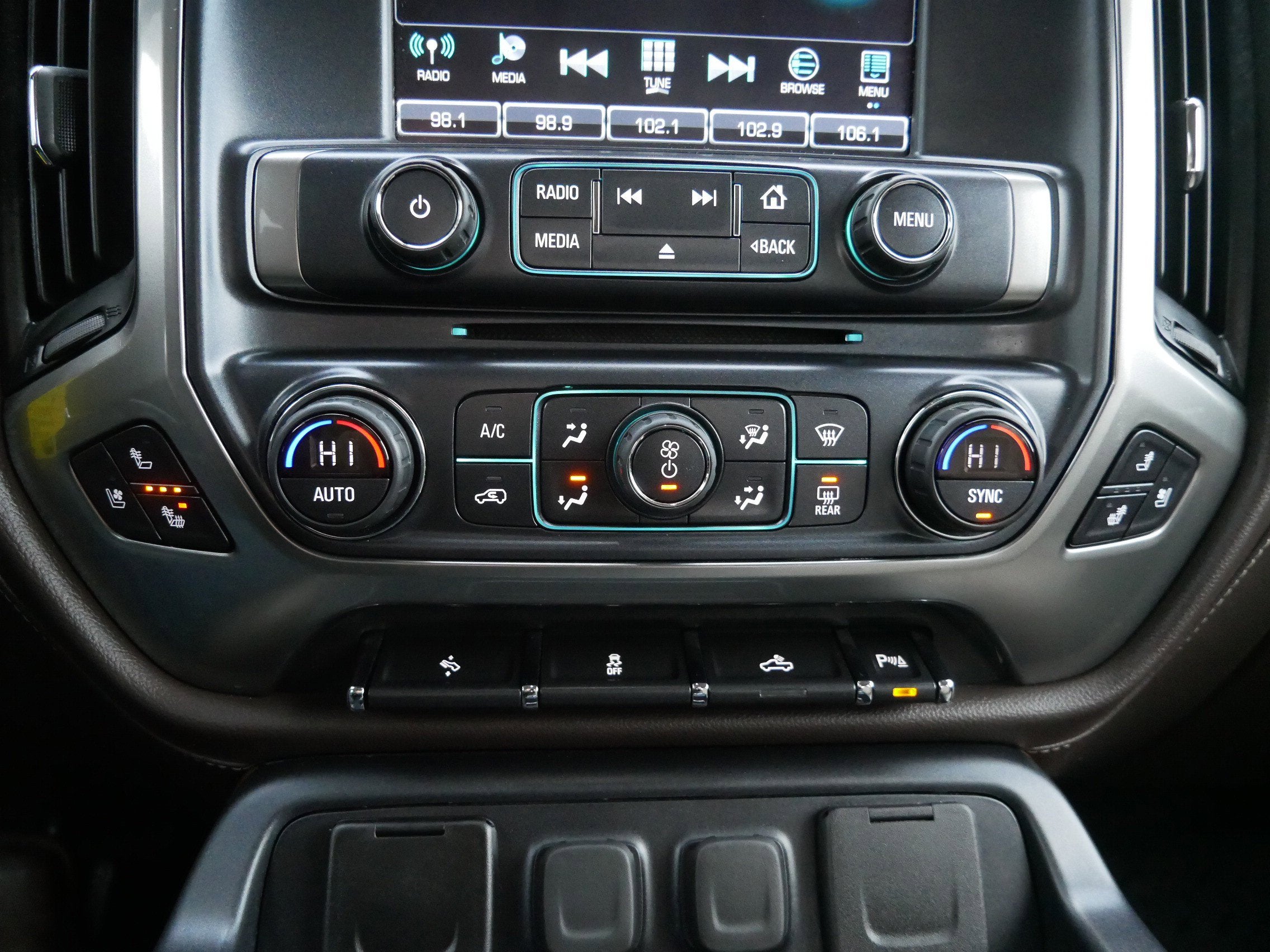 2018 Chevrolet Silverado 1500 LTZ