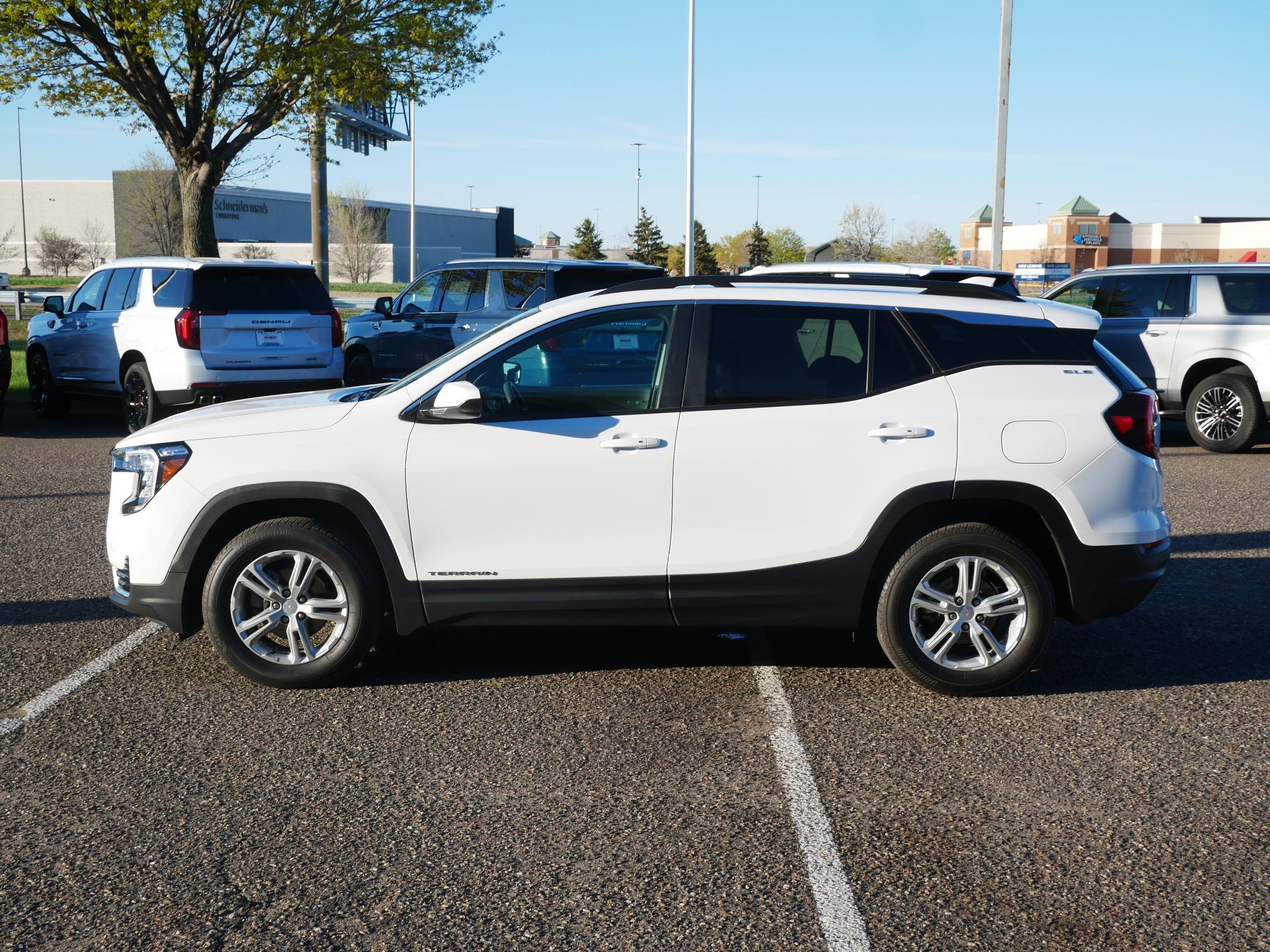 2023 GMC Terrain SLE