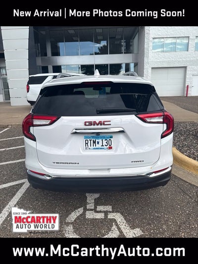2024 GMC Terrain SLT
