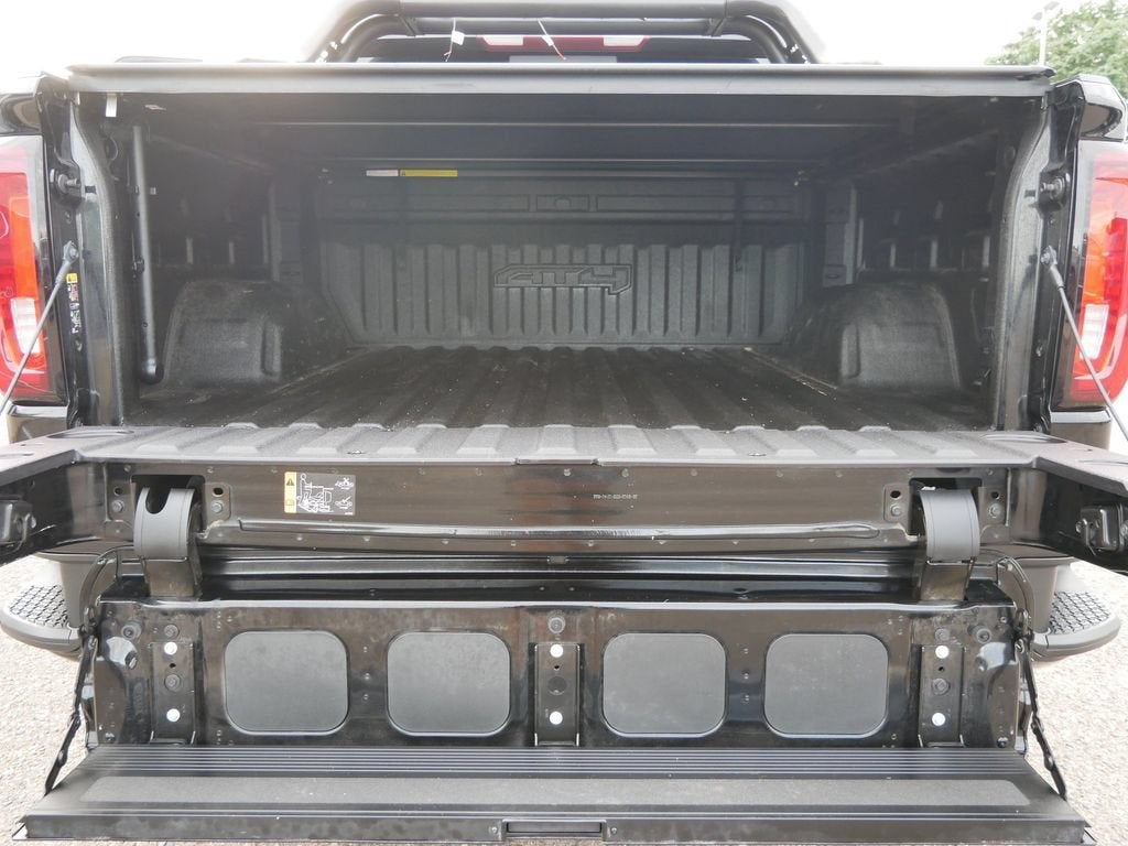 2022 GMC Sierra 1500 Limited AT4