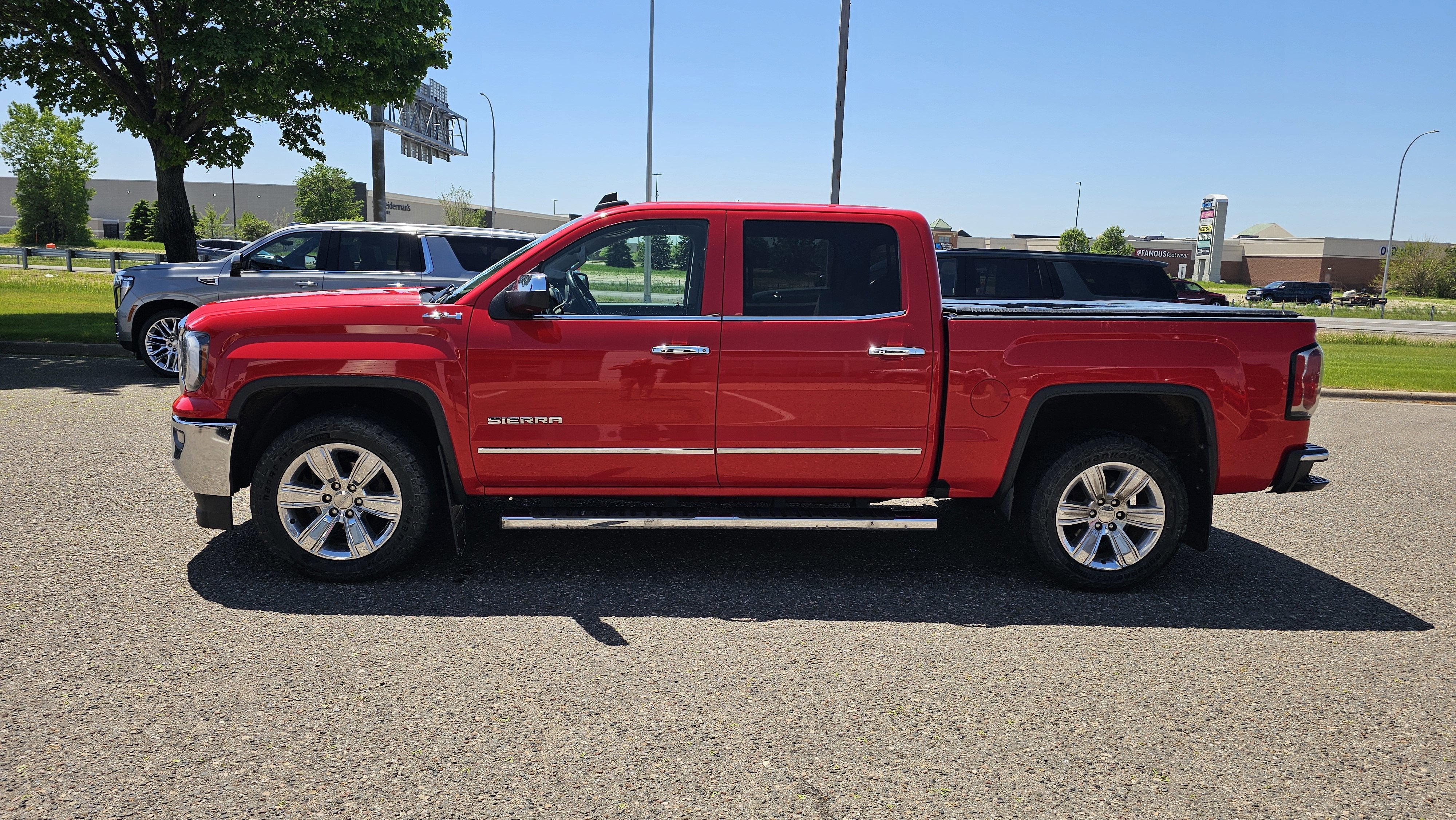 2017 GMC Sierra 1500 SLT