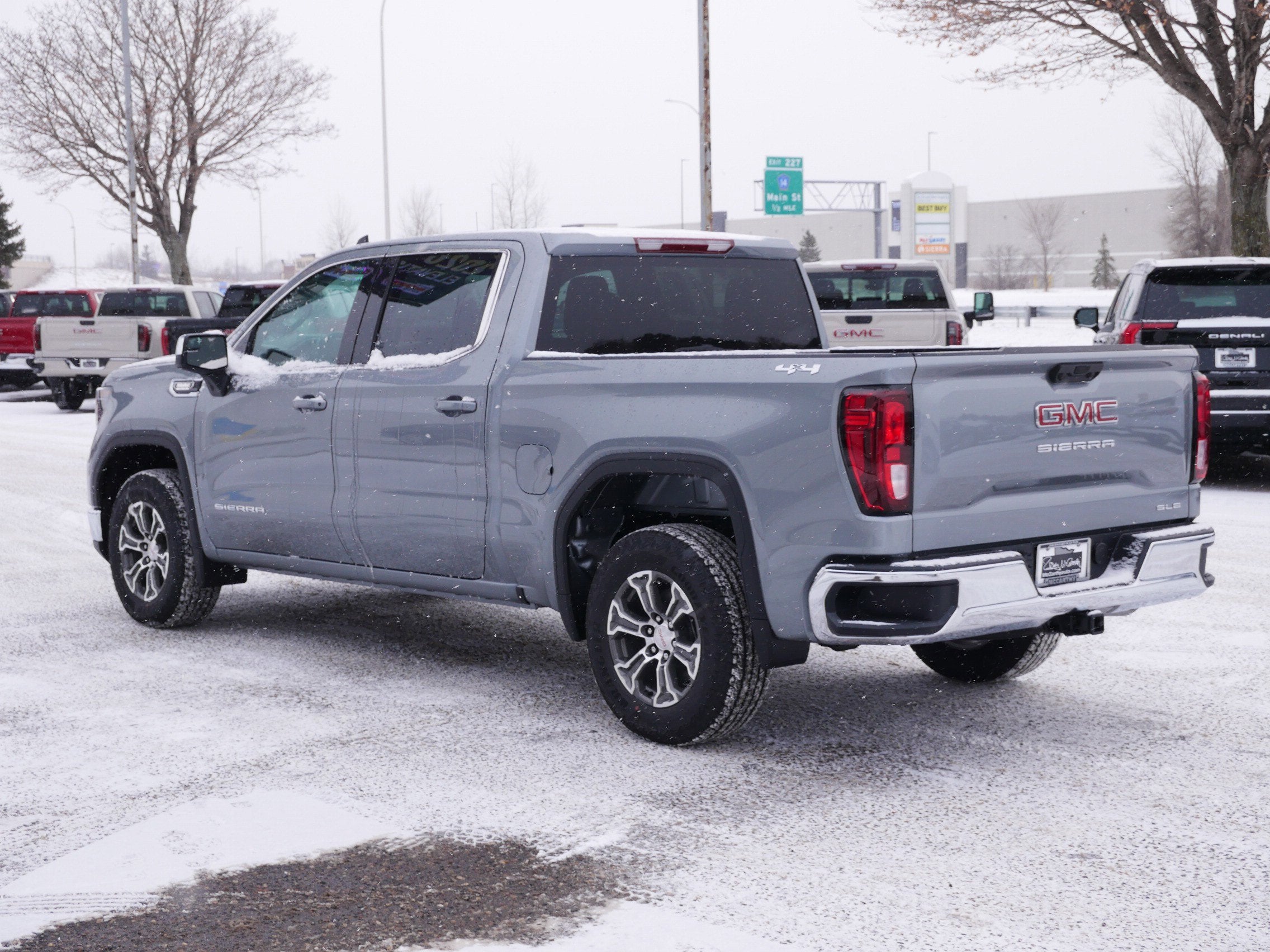 2026 GMC Sierra 1500 SLE