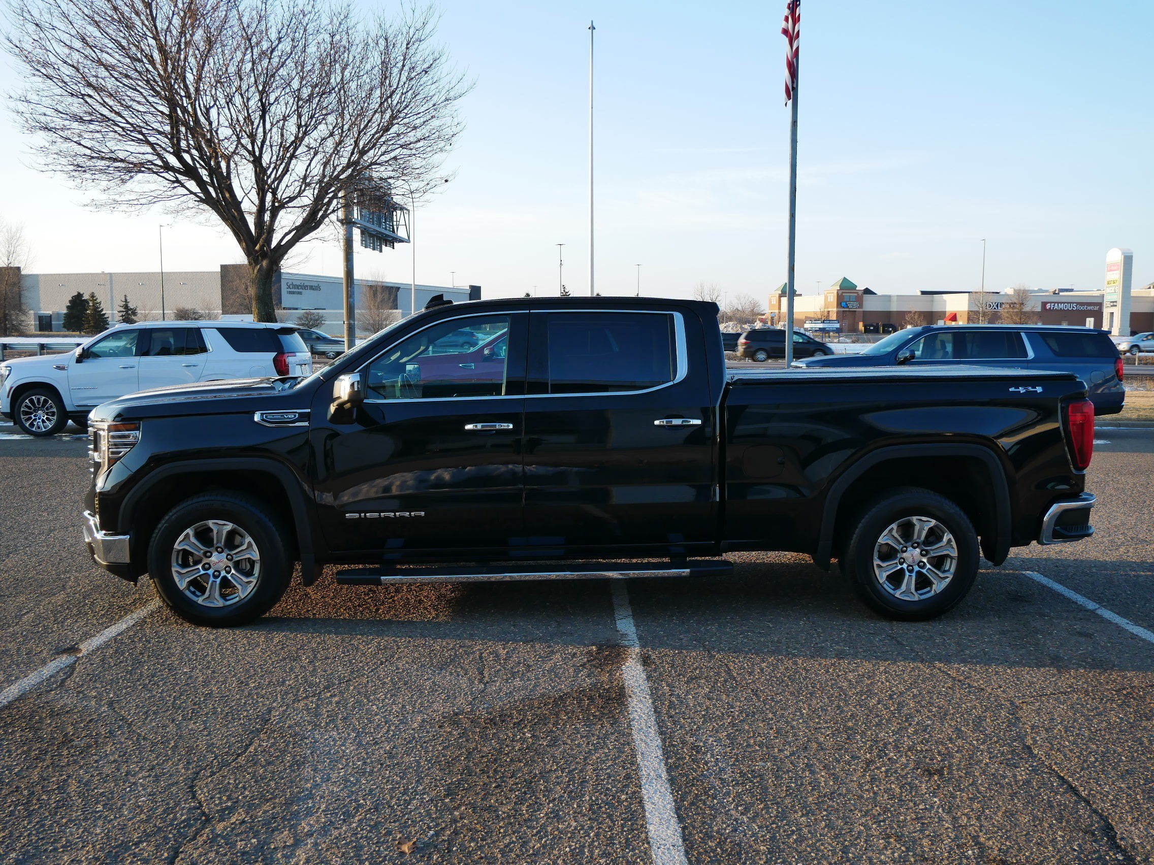 2022 GMC Sierra 1500 SLT