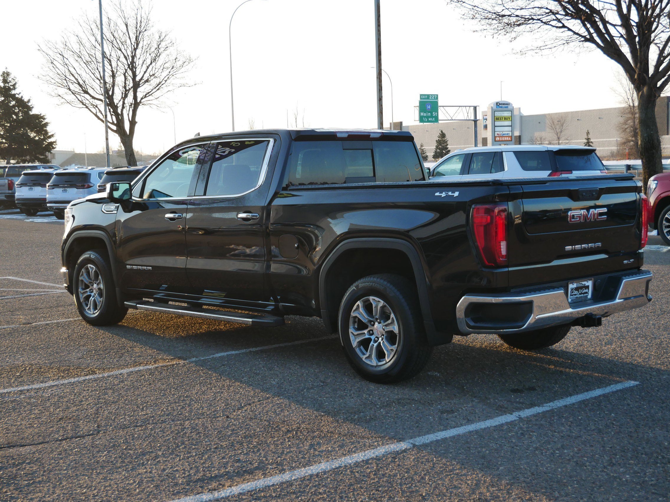 2022 GMC Sierra 1500 SLT