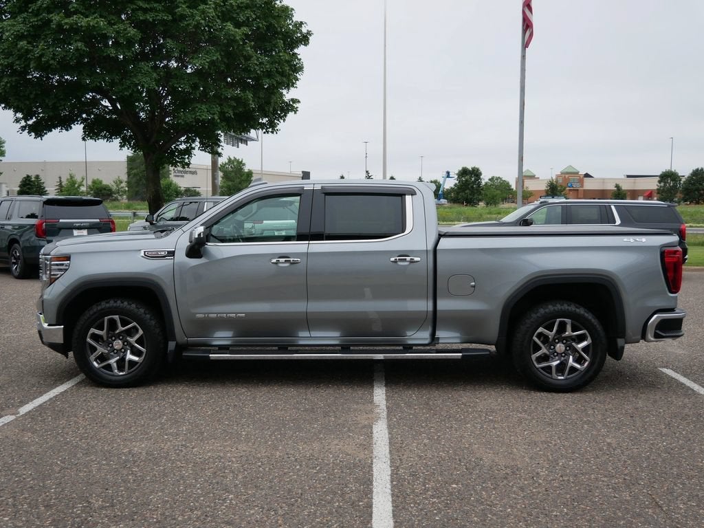 2024 GMC Sierra 1500 SLT