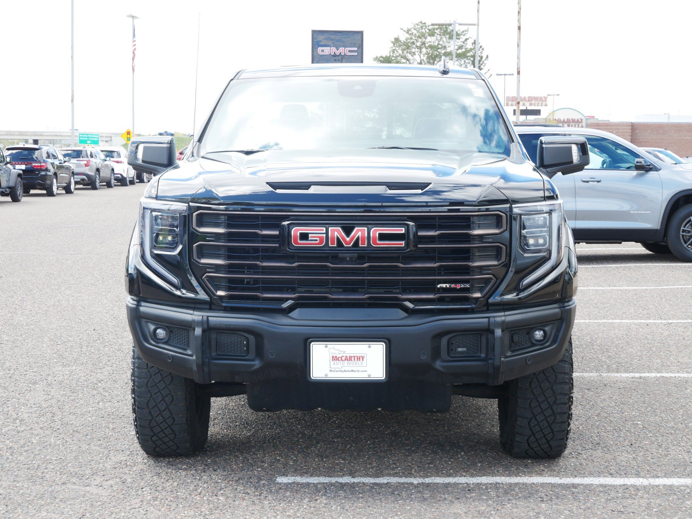2024 GMC Sierra 1500 AT4X