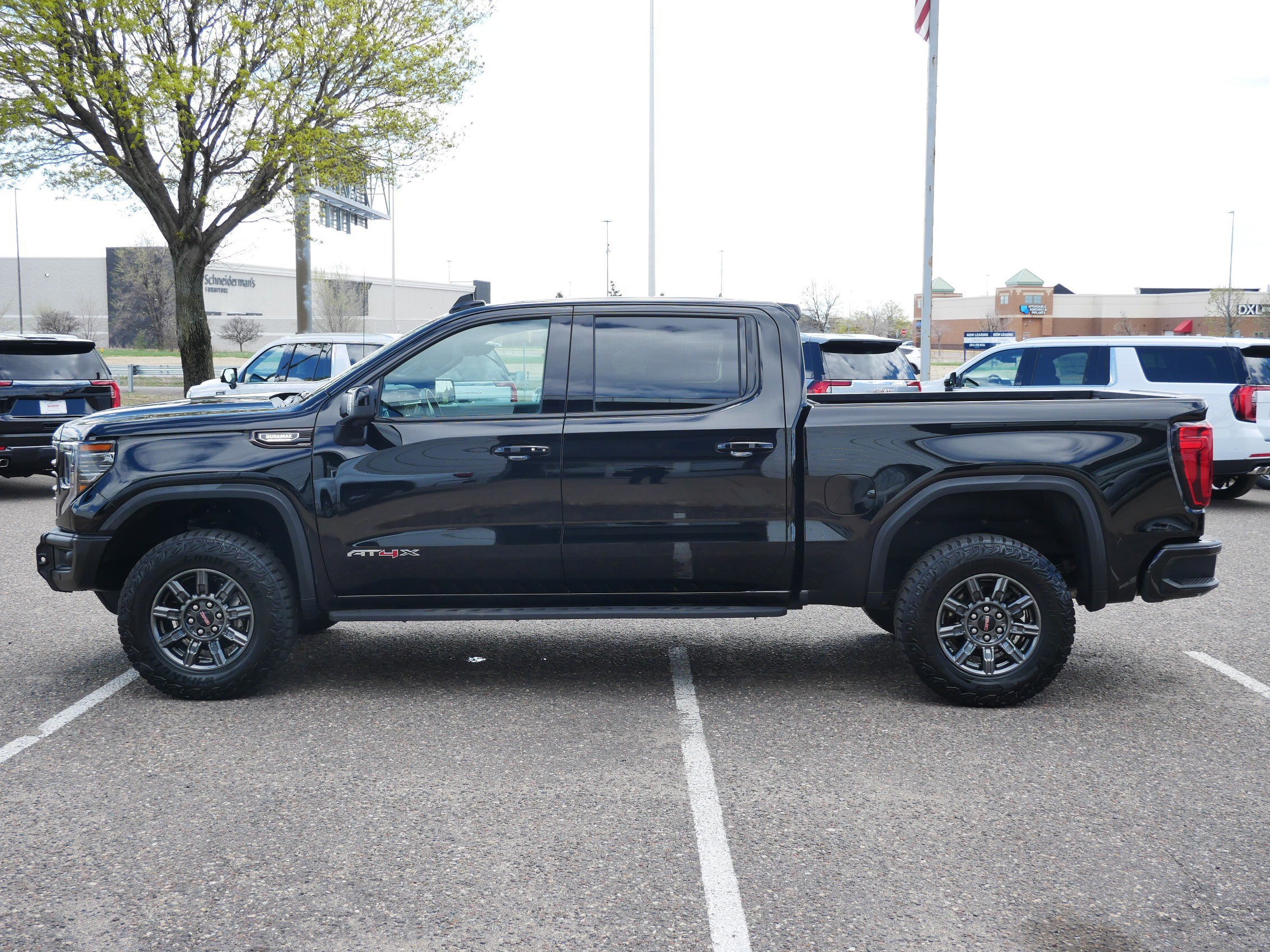 2024 GMC Sierra 1500 AT4X