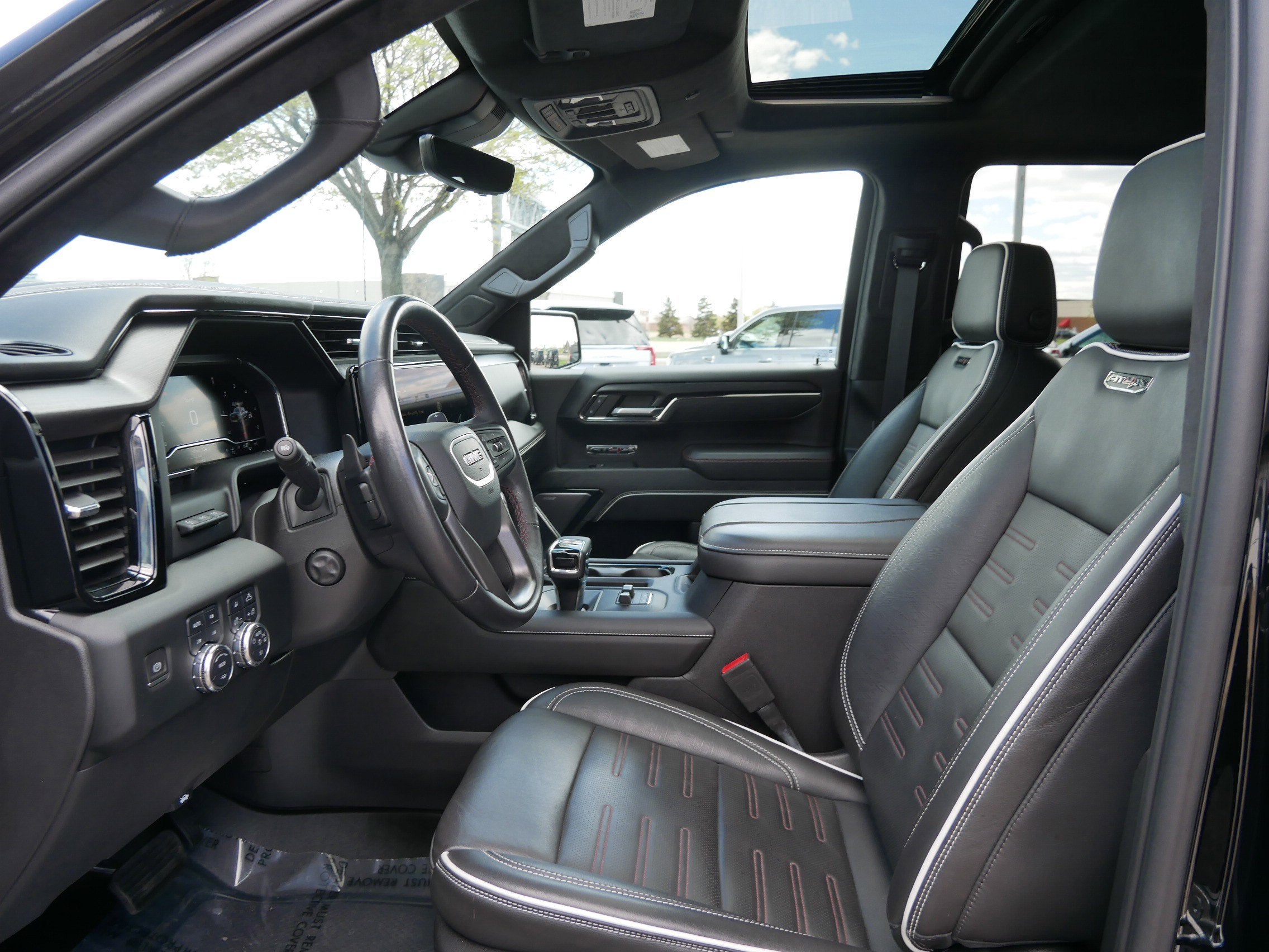 2024 GMC Sierra 1500 AT4X