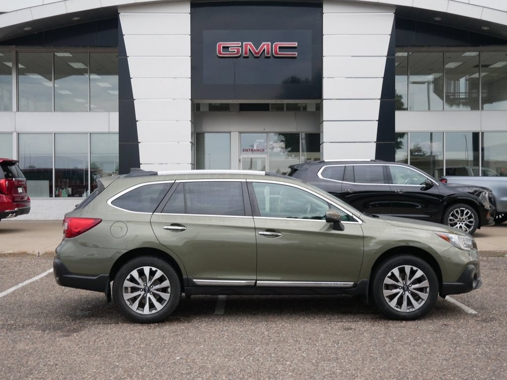 2018 Subaru Outback Touring
