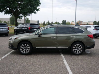 2018 Subaru Outback Touring