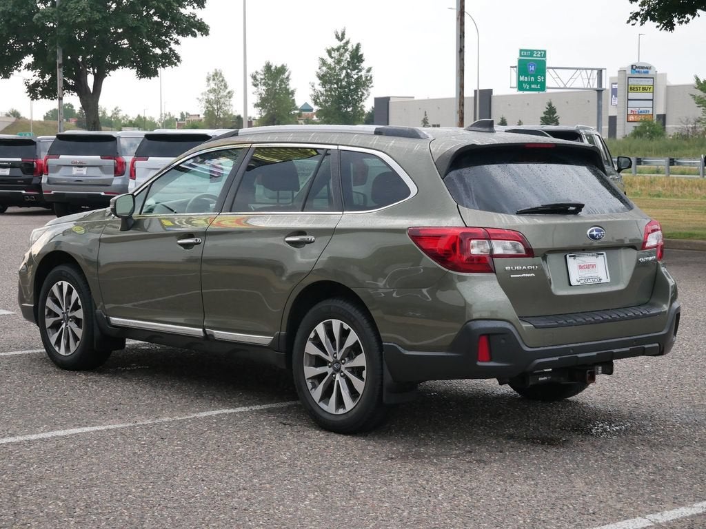 2018 Subaru Outback Touring