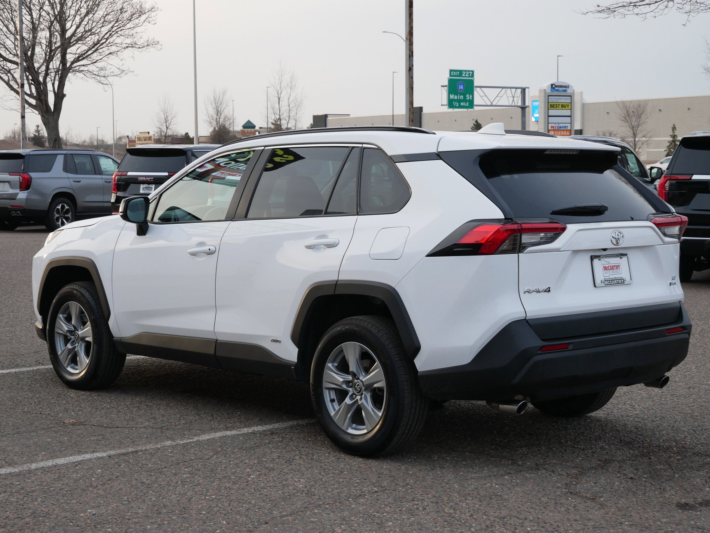 2025 Toyota RAV4 Hybrid LE