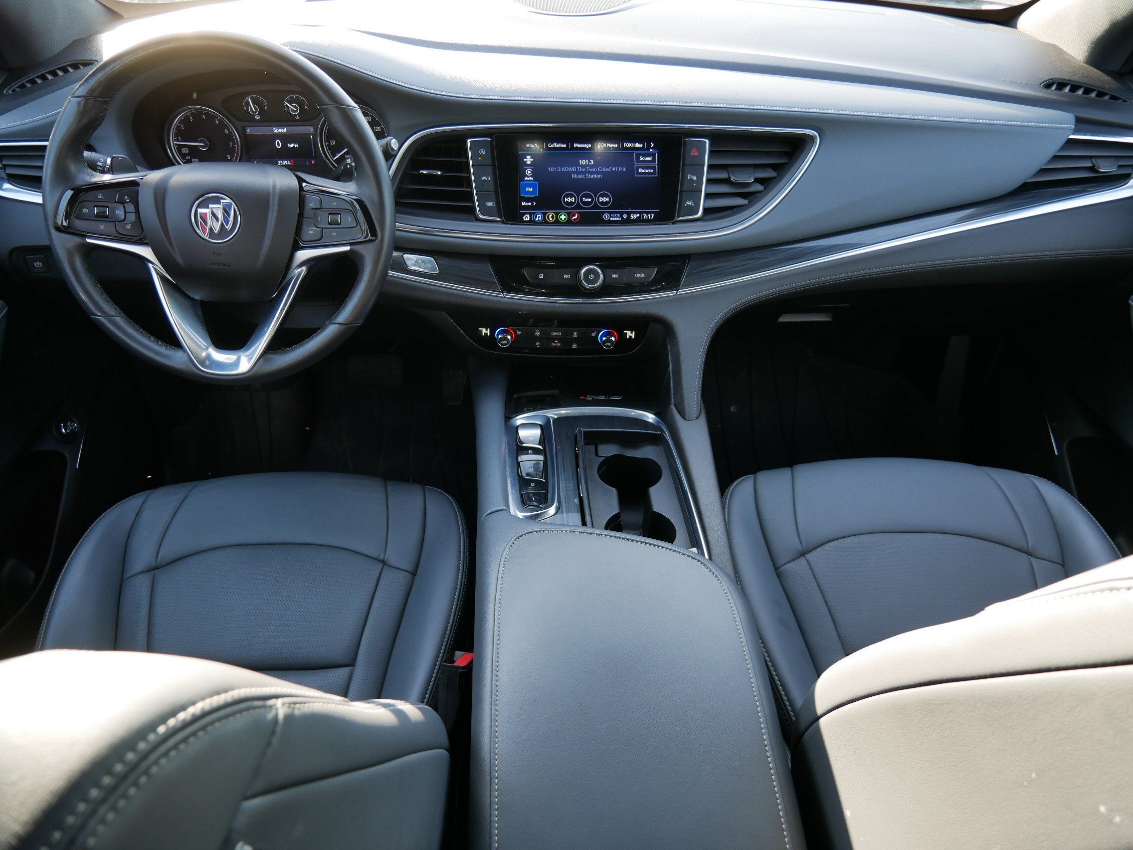 2024 Buick Enclave Essence