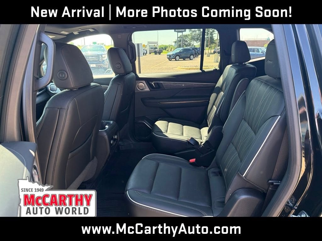 2025 Buick Enclave Avenir