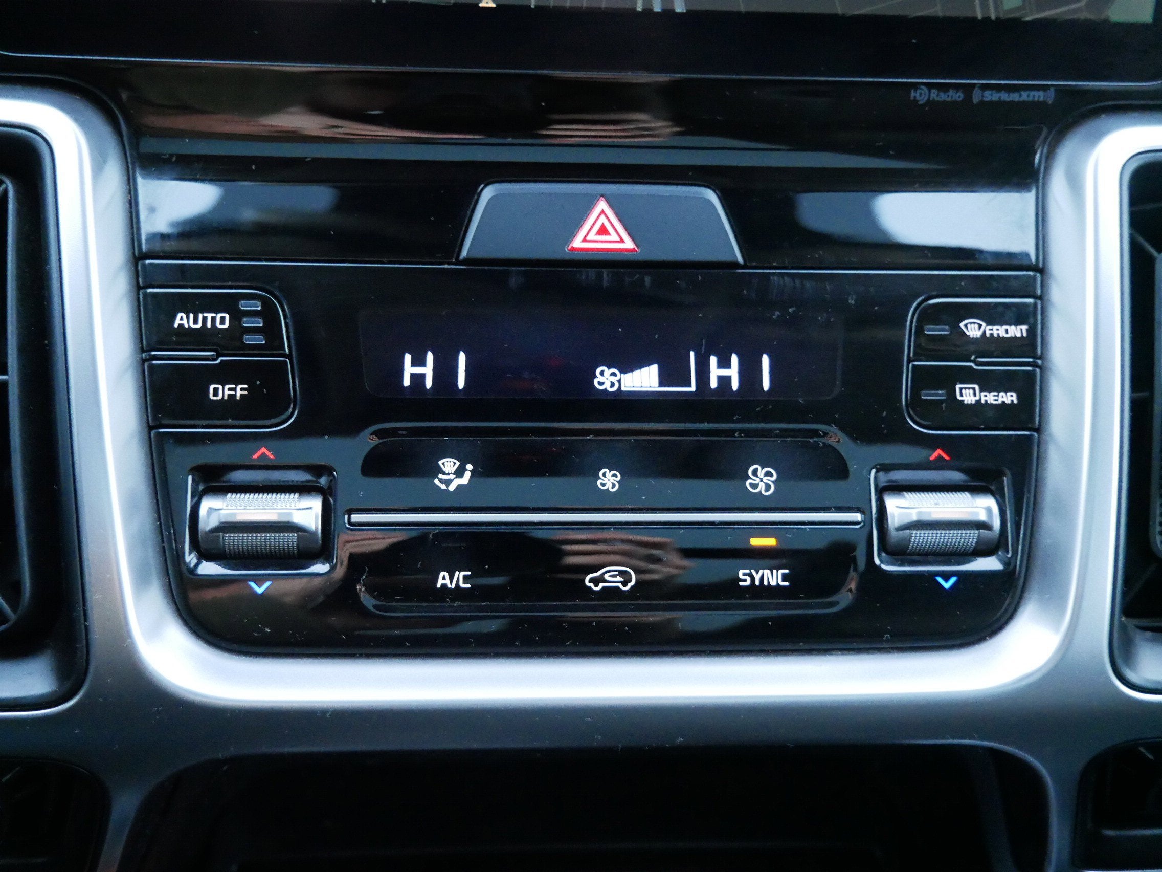 2022 Kia Sorento X-Line S