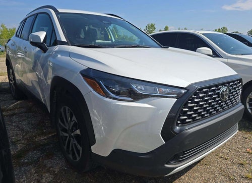 2024 Toyota Corolla Cross LE