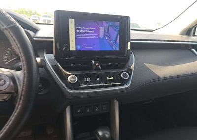 2024 Toyota Corolla Cross LE