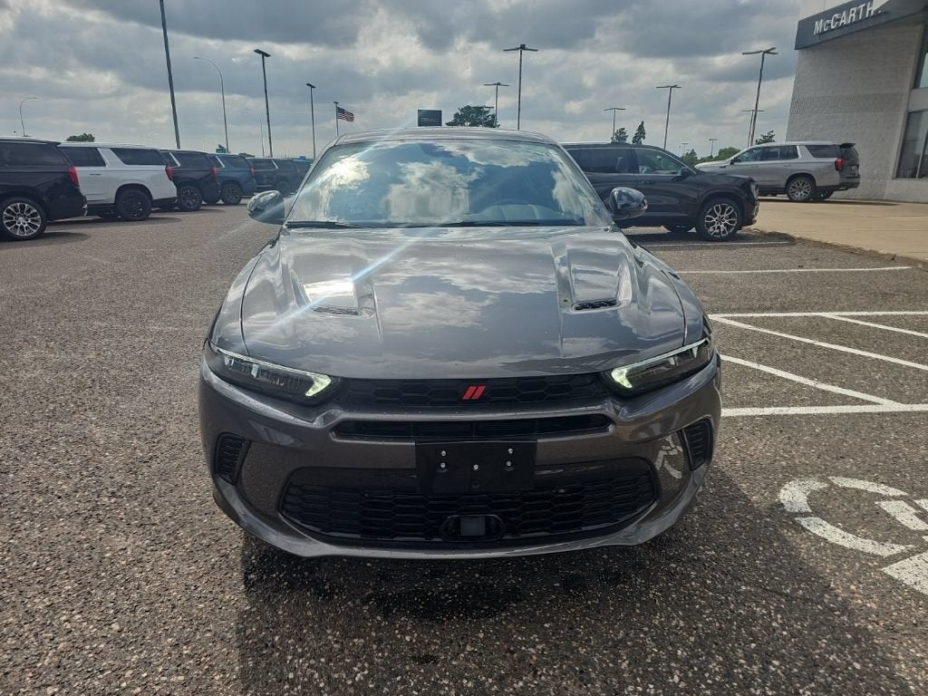 Used 2023 Dodge Hornet GT with VIN ZACNDFAN8P3A04137 for sale in Minneapolis, Minnesota